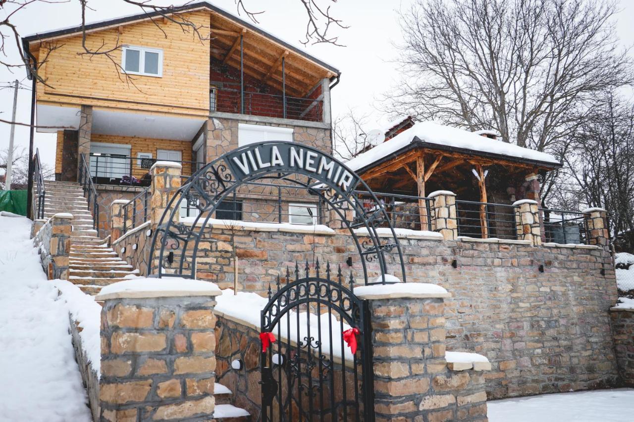 Vila Nemir Zavojsko Jezero بايرت المظهر الخارجي الصورة